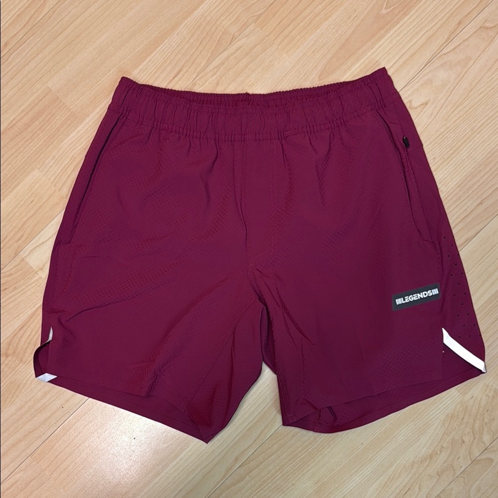 Legends men’s running/training shorts with compression liner sz S fuschia.